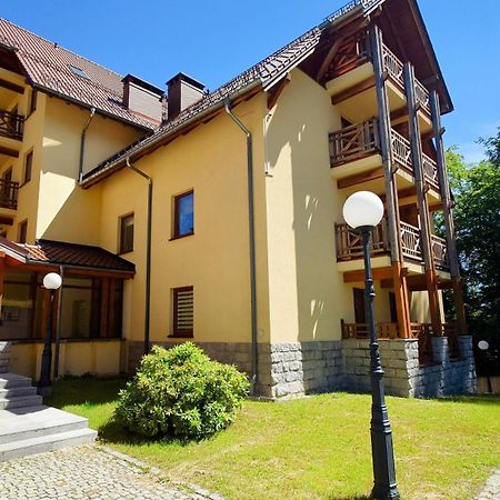 Uroczy Penthouse Lägenhet Szklarska Poręba Exteriör bild